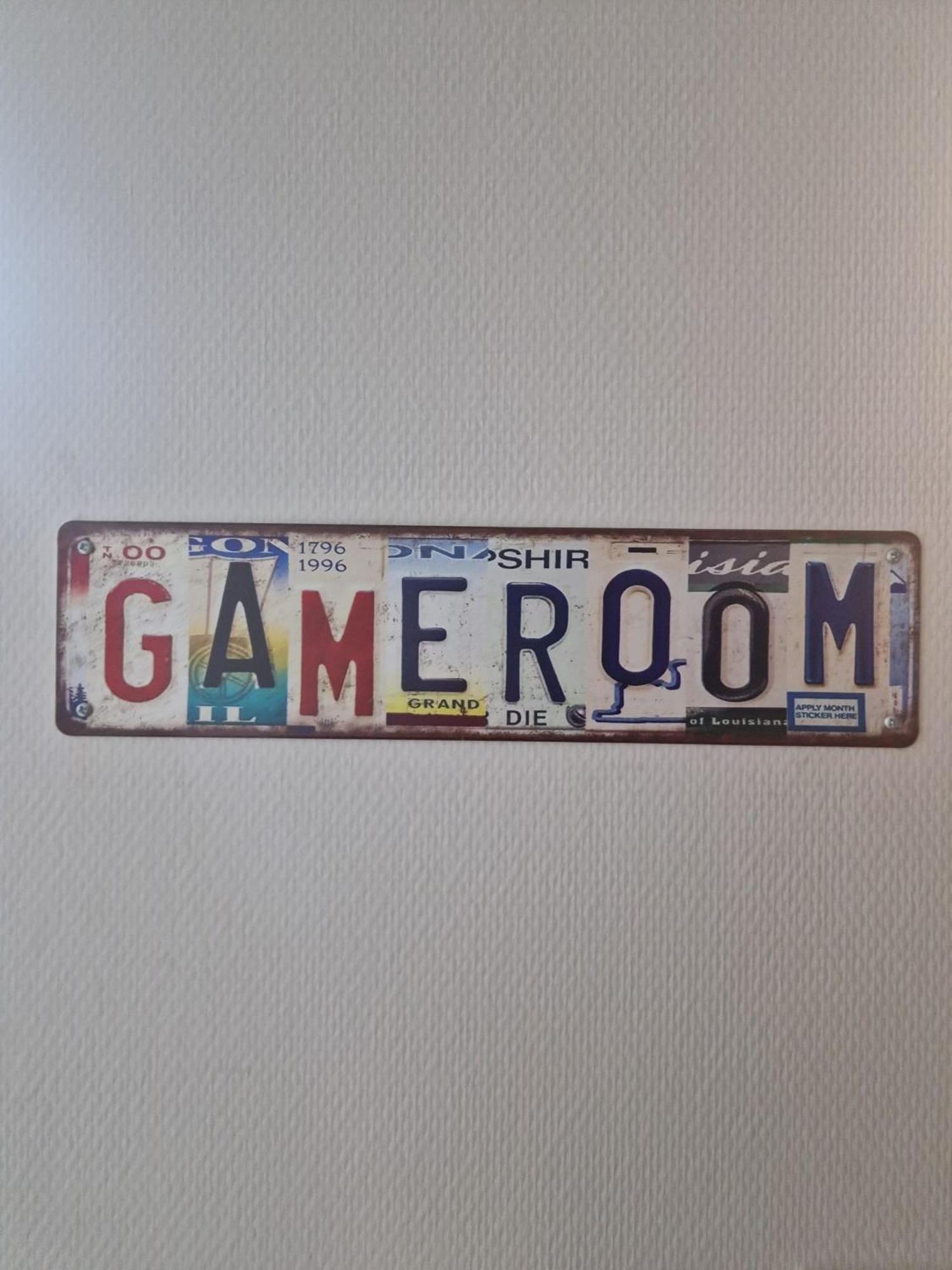 Gameroom Apartment *
