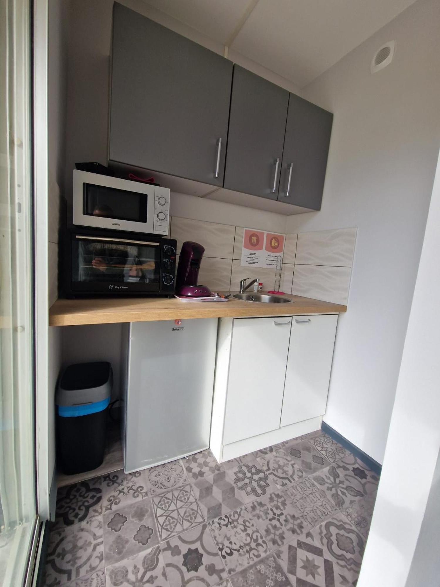 Gameroom Apartment