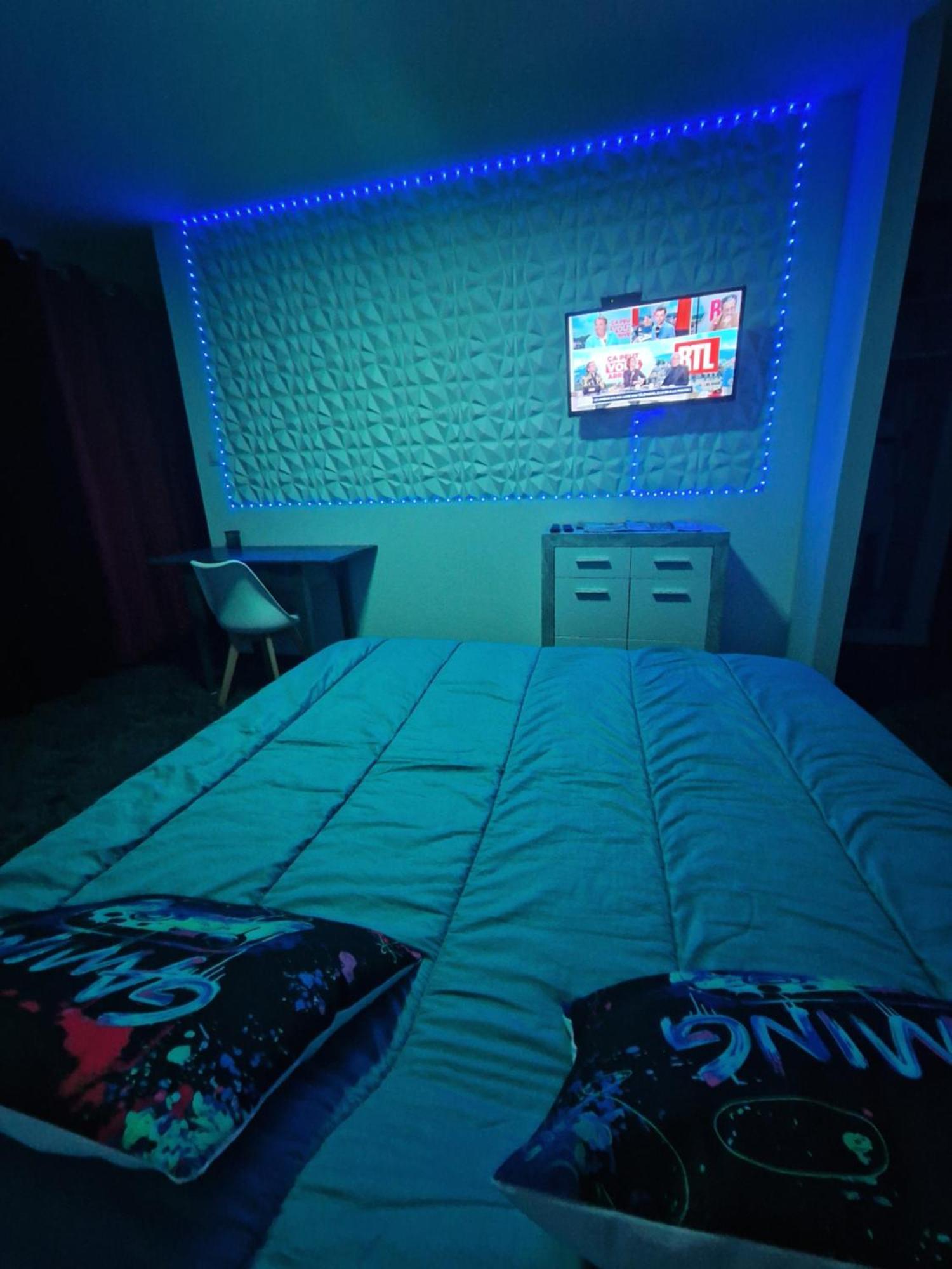 Apartment Gameroom